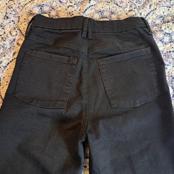 "Good American" Straight Leg pull-on Jeans - Picture 4 of 6